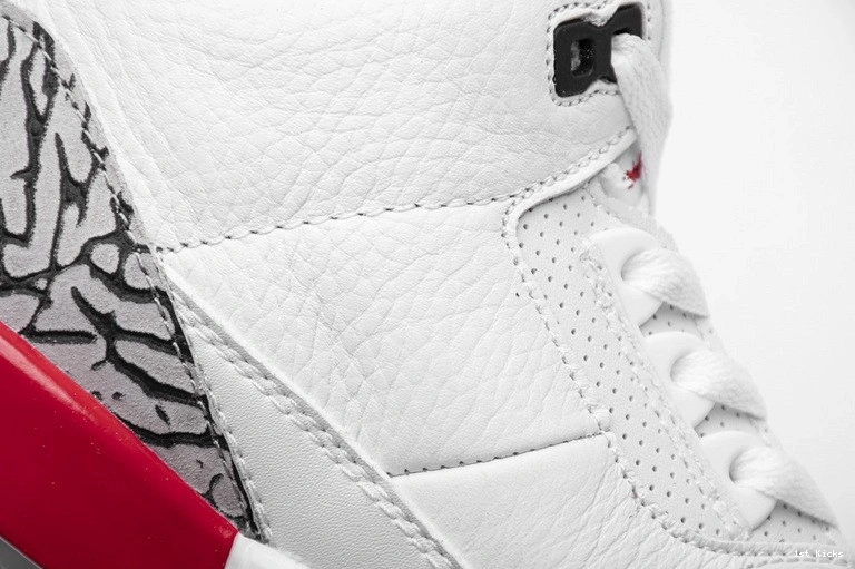 136064-116 3 Hall of  Fame Jordan Retro 0303